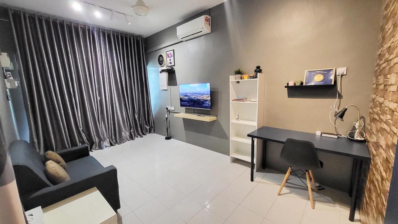 Eisya Guest House Perlis With Pool Musllm Only Arau Exterior foto